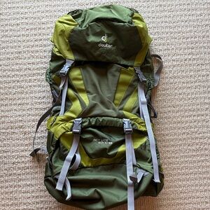 Deuter ACT Lite 60 + 10 Women's Backpacking / Hiking Backpack